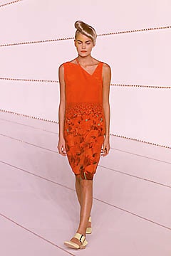 Chalayan S/S 01 Look 66