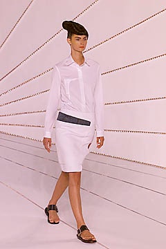 Chalayan S/S 01 Look 91