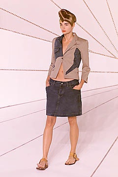 Chalayan S/S 01 Look 96