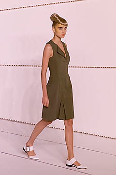 Chalayan S/S 01 Look 156