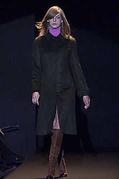 Carolina Herrera F/W 01 Look 2