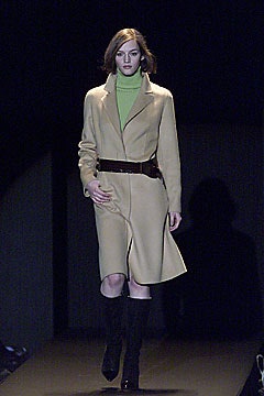 Carolina Herrera F/W 01 Look 42