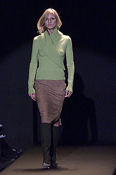 Carolina Herrera F/W 01 Look 52