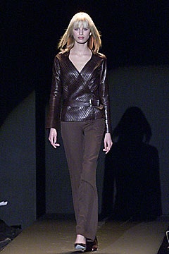 Carolina Herrera F/W 01 Look 117