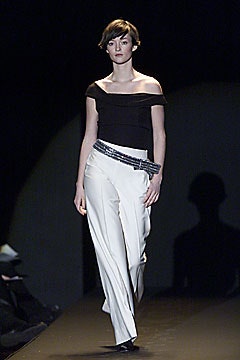 Carolina Herrera F/W 01 Look 158