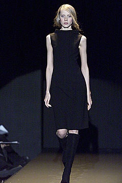 Carolina Herrera F/W 01 Look 167