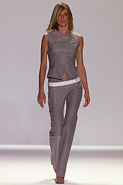 Carolina Herrera S/S 02 Look 6