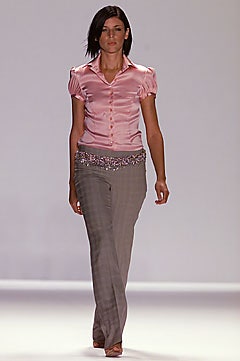 Carolina Herrera S/S 02 Look 122