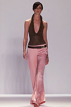 Carolina Herrera S/S 02 Look 136