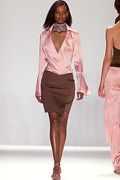 Carolina Herrera S/S 02 Look 146