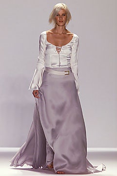 Carolina Herrera S/S 02 Look 276