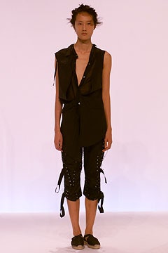Chalayan S/S 02 Look 105