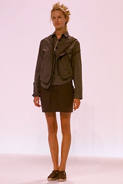 Chalayan S/S 02 Look 111