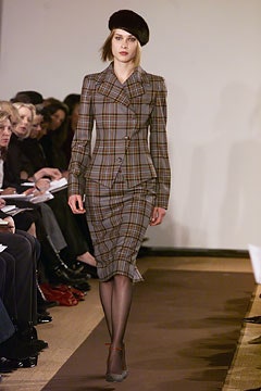 Carolina Herrera F/W 02 Look 41