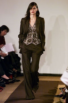 Carolina Herrera F/W 02 Look 49