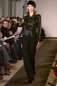 Carolina Herrera F/W 02 Look 120