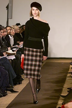 Carolina Herrera F/W 02 Look 131