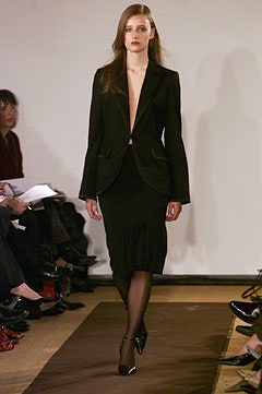 Carolina Herrera F/W 02 Look 146