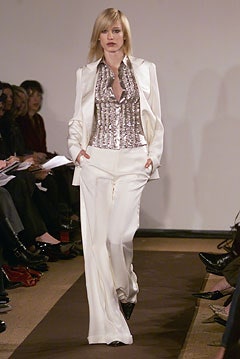 Carolina Herrera F/W 02 Look 171