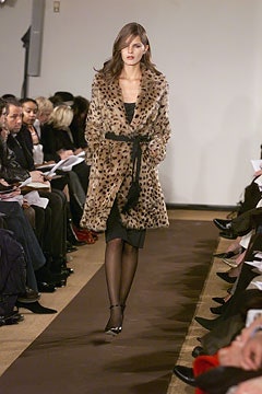 Carolina Herrera F/W 02 Look 201