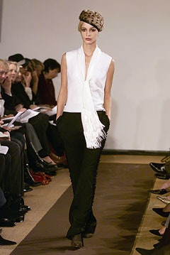 Carolina Herrera F/W 02 Look 207