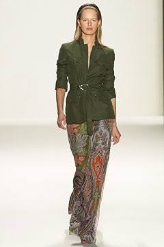 Carolina Herrera S/S 03 Look 2