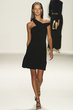 Carolina Herrera S/S 03 Look 92