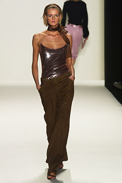 Carolina Herrera S/S 03 Look 116