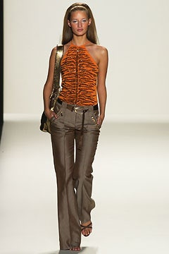 Carolina Herrera S/S 03 Look 152