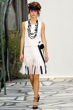 Chanel S/S 03 Couture Look 105