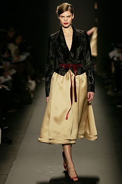 Carolina Herrera F/W 03 Look 196