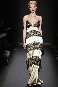Carolina Herrera F/W 03 Look 230