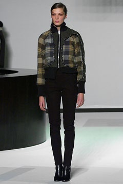 Chalayan F/W 03 Look 126