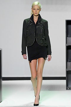 Chalayan F/W 03 Look 226