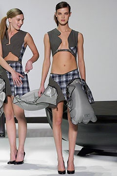 Chalayan F/W 03 Look 256