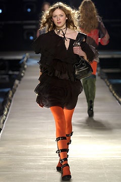 Chloé F/W 03 Look 211