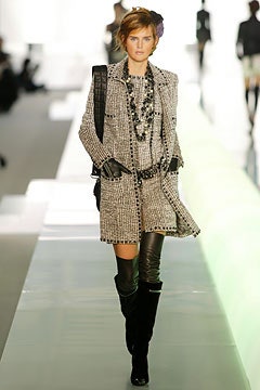 Chanel F/W 03 Look 79