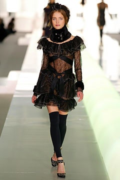 Chanel F/W 03 Look 395