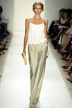 Carolina Herrera S/S 04 Look 104
