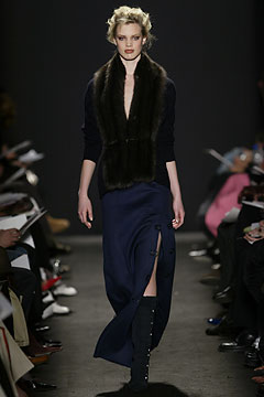 Carolina Herrera F/W 04 Look 56