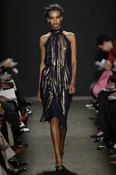 Carolina Herrera F/W 04 Look 157