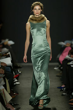 Carolina Herrera F/W 04 Look 197