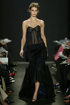 Carolina Herrera F/W 04 Look 233