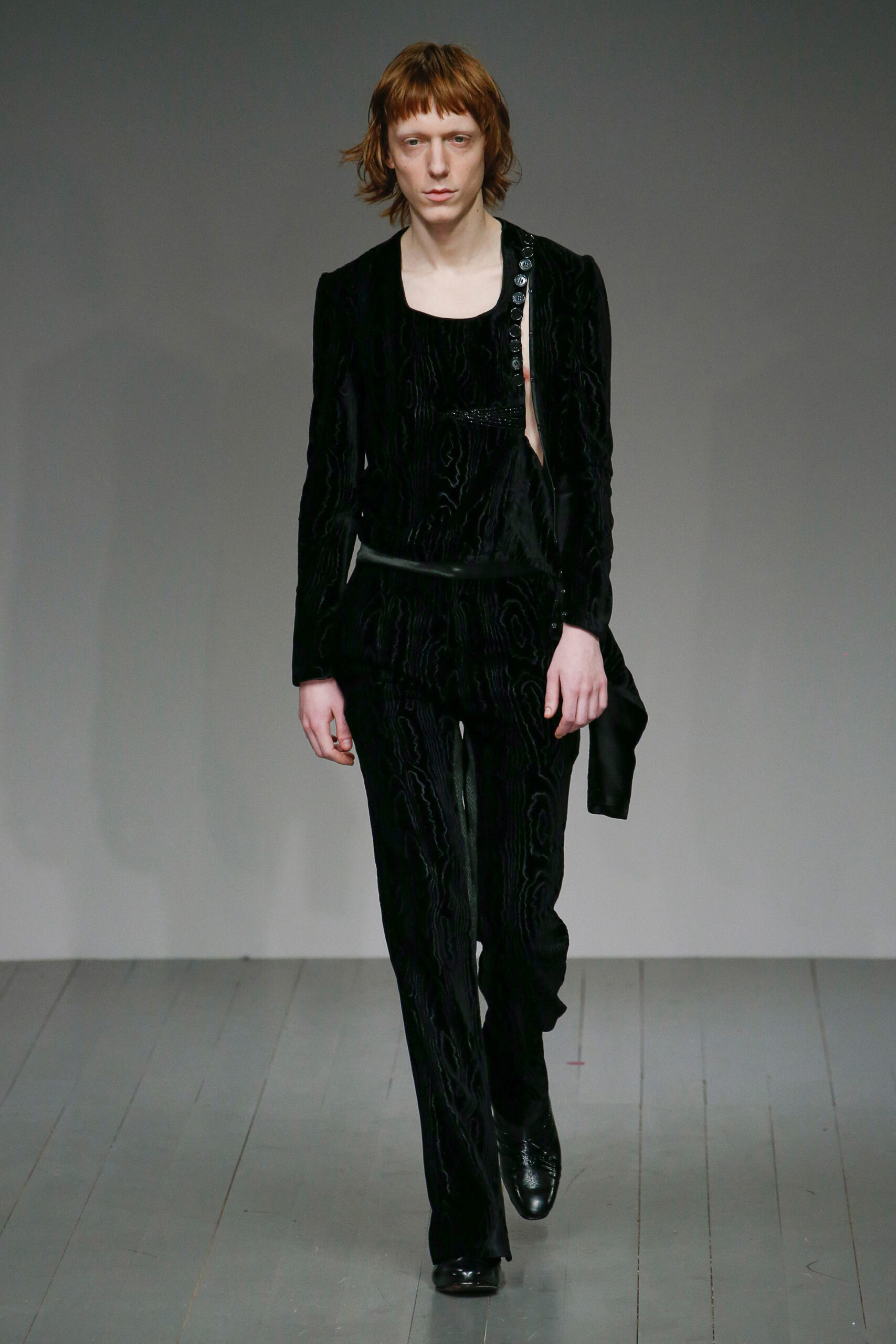Central Saint Martins F/W 18 Menswear Look 17