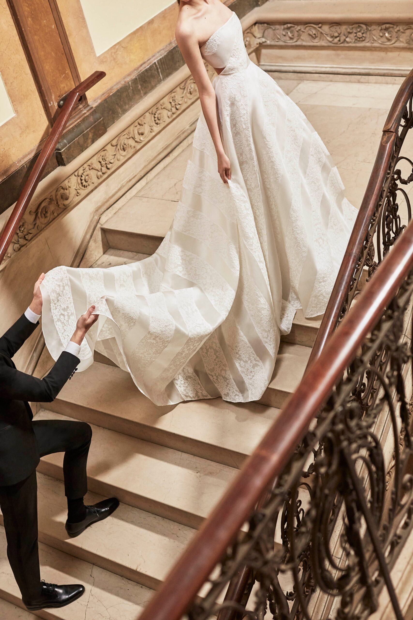 Carolina Herrera S/S 19 Bridal Look 17