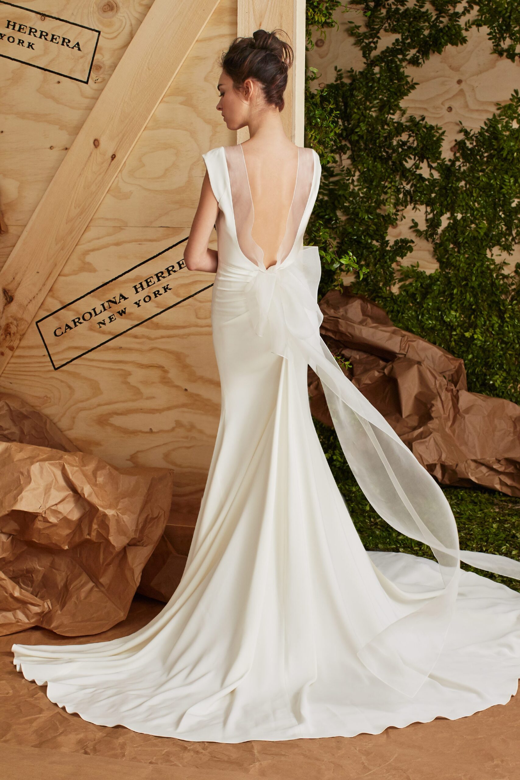 Carolina Herrera S/S 17 Bridal Look 115