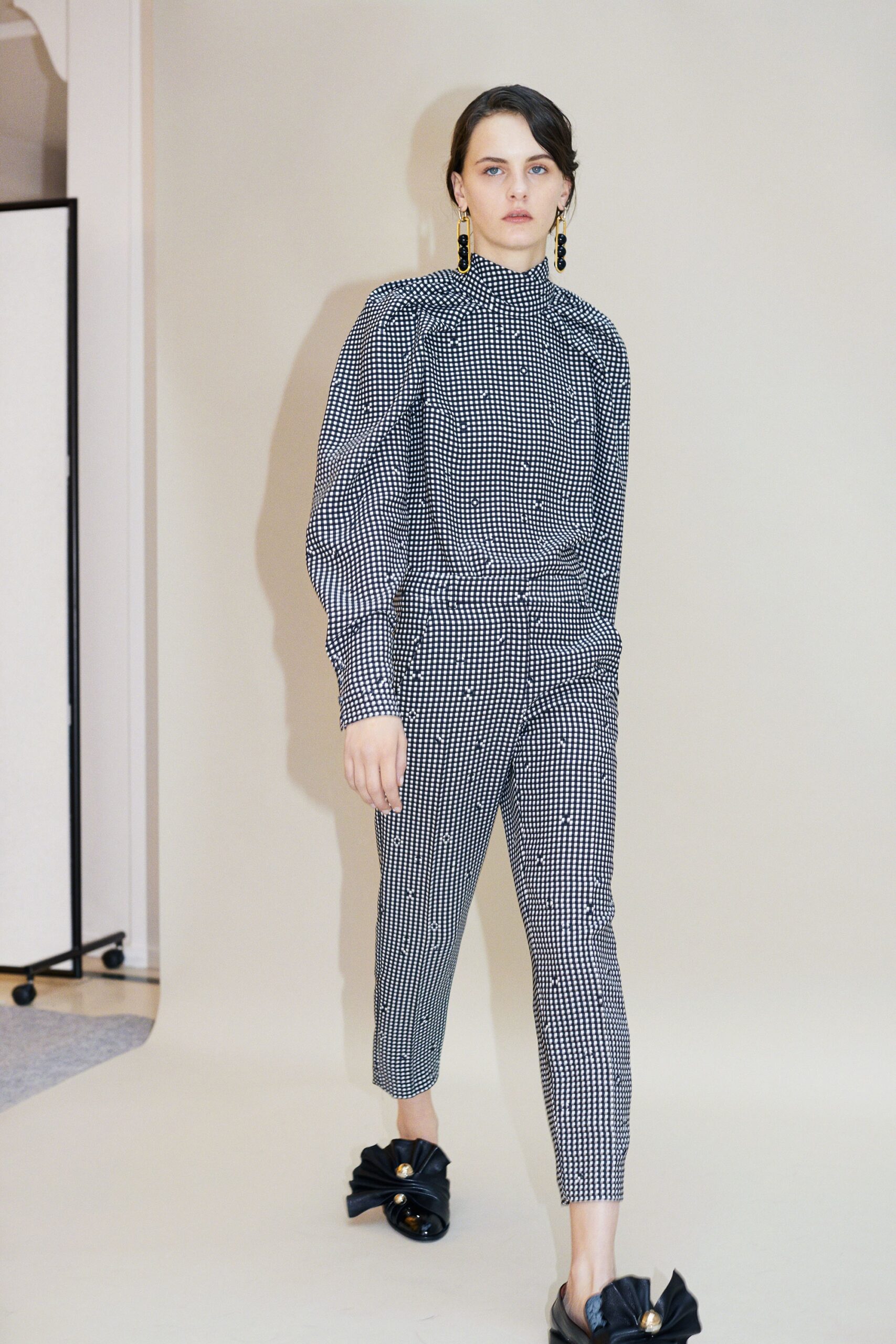 Carven F/W 17 Look 145