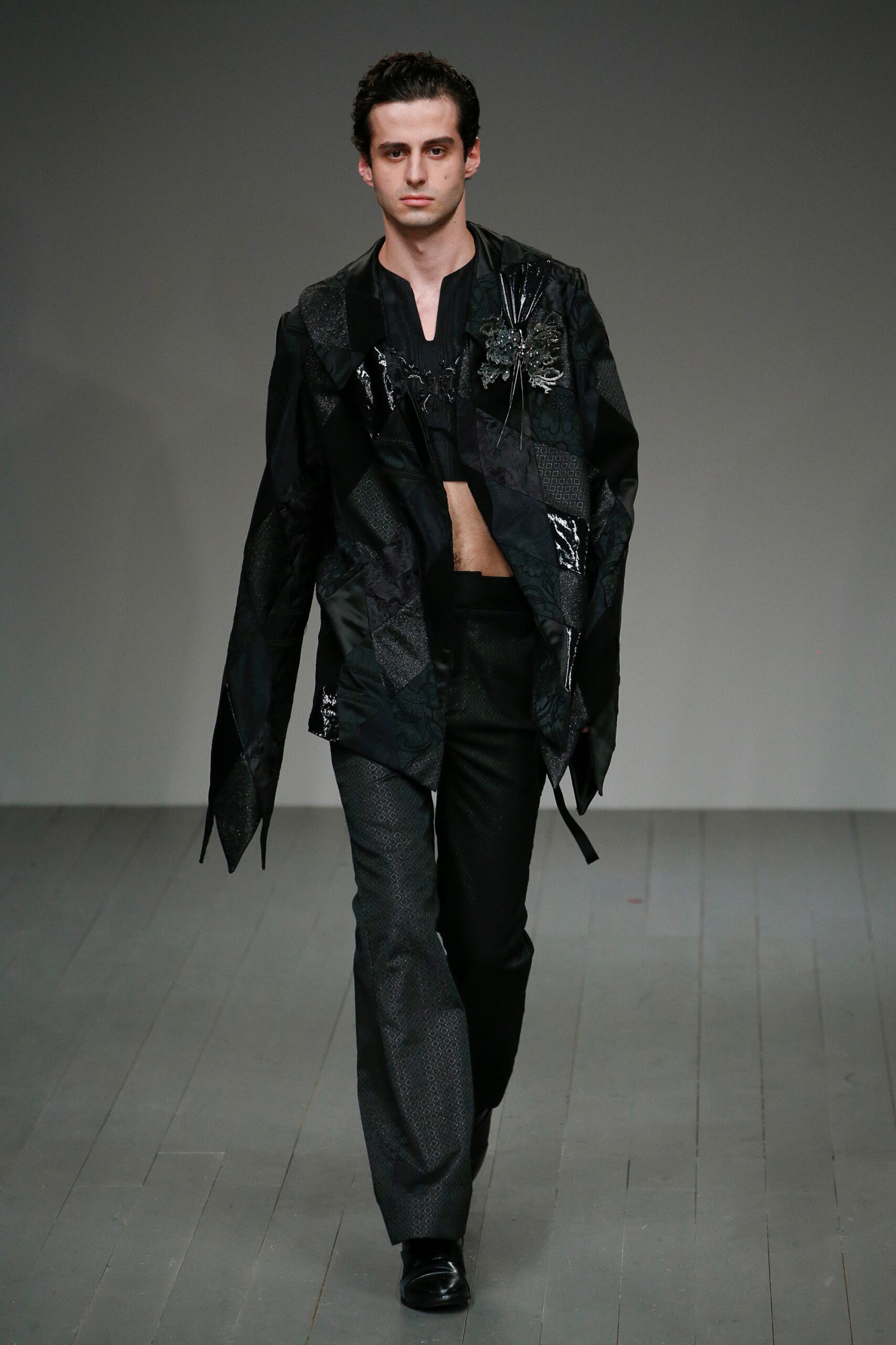 Central Saint Martins F/W 18 Menswear Look 23