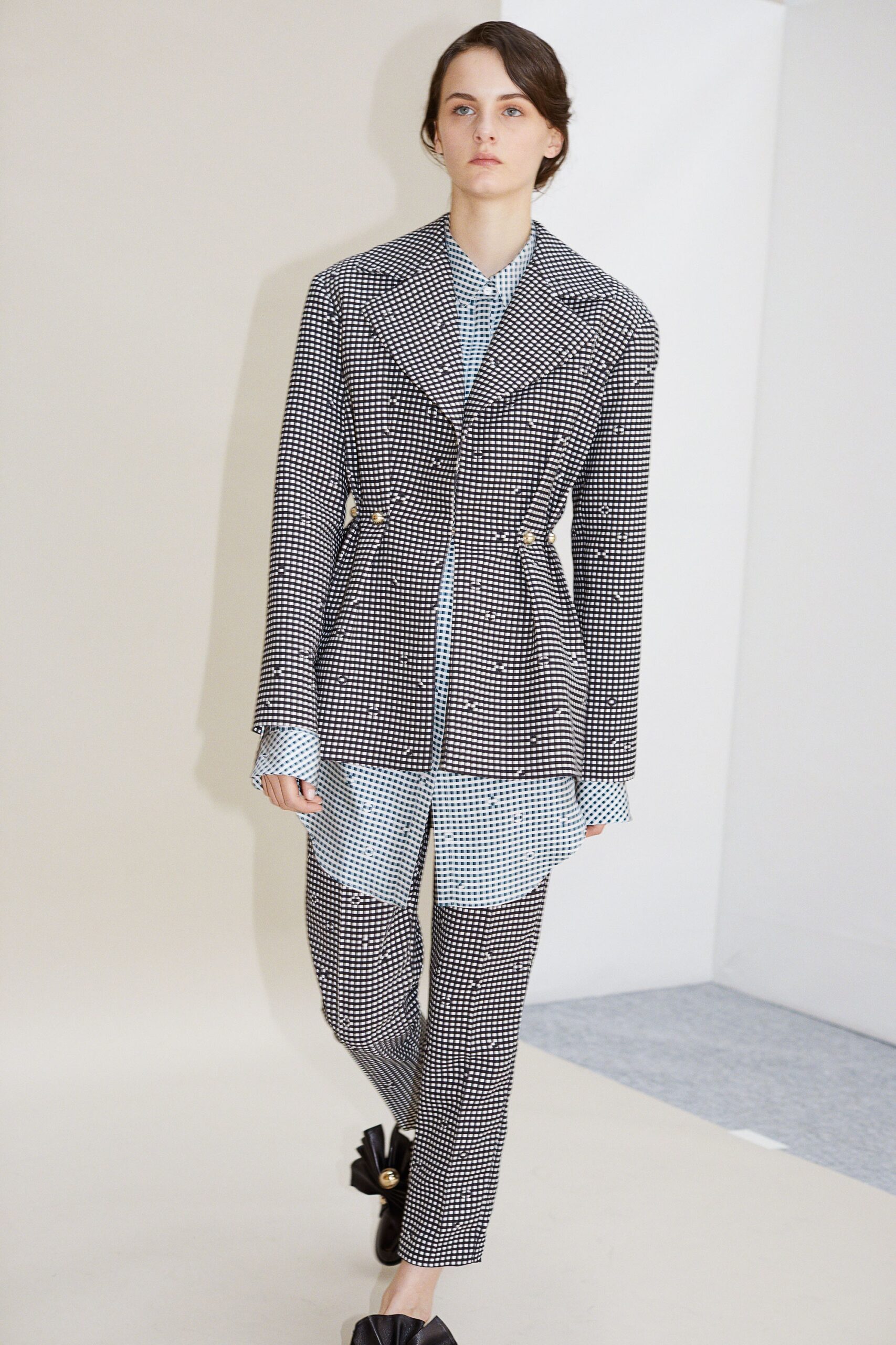Carven F/W 17 Look 152