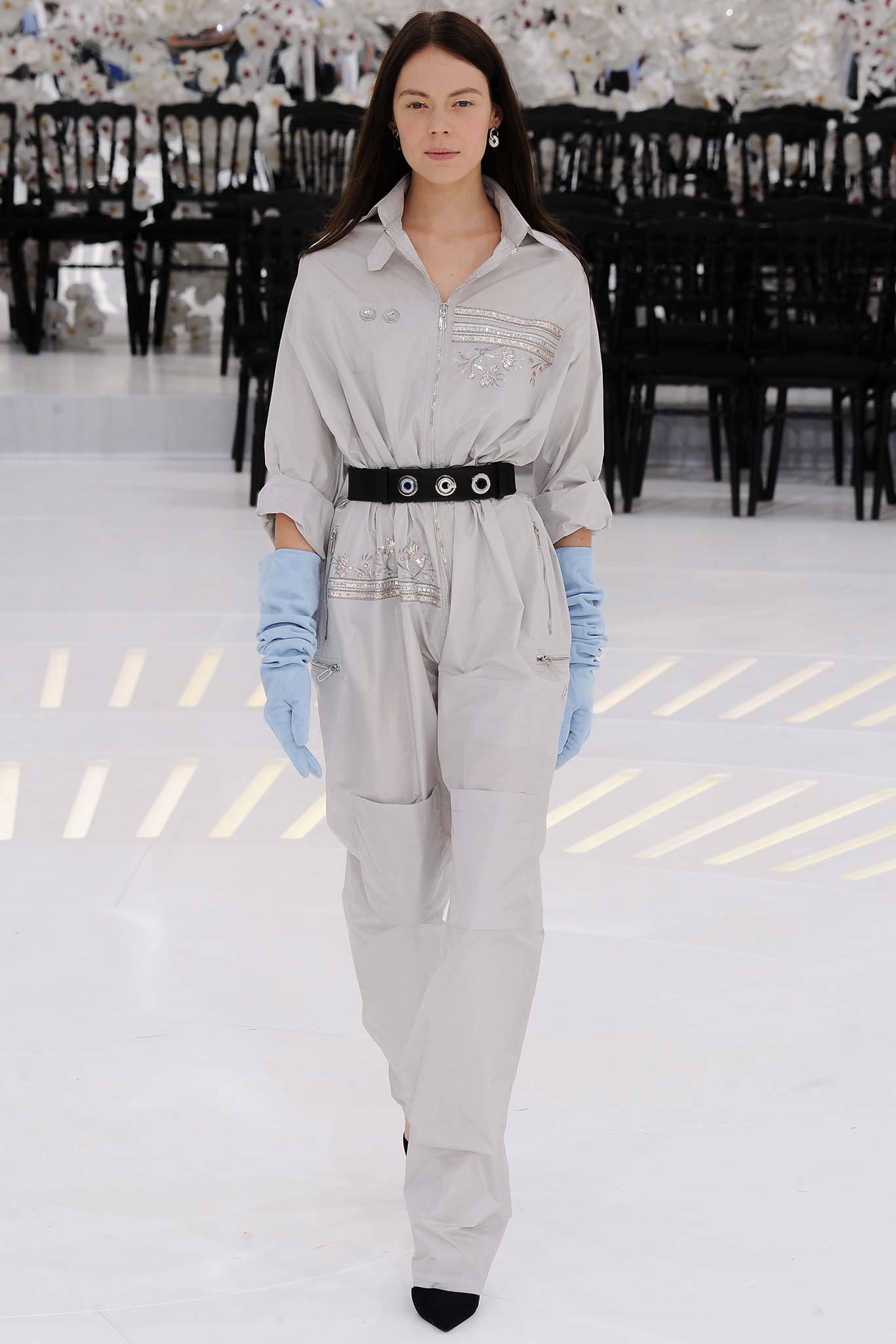 Christian Dior F/W 14 Couture Look 90
